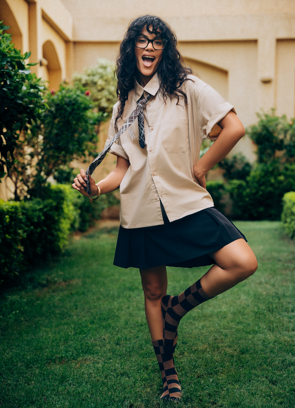 Air Between Buildings Biege Unisex Shirt