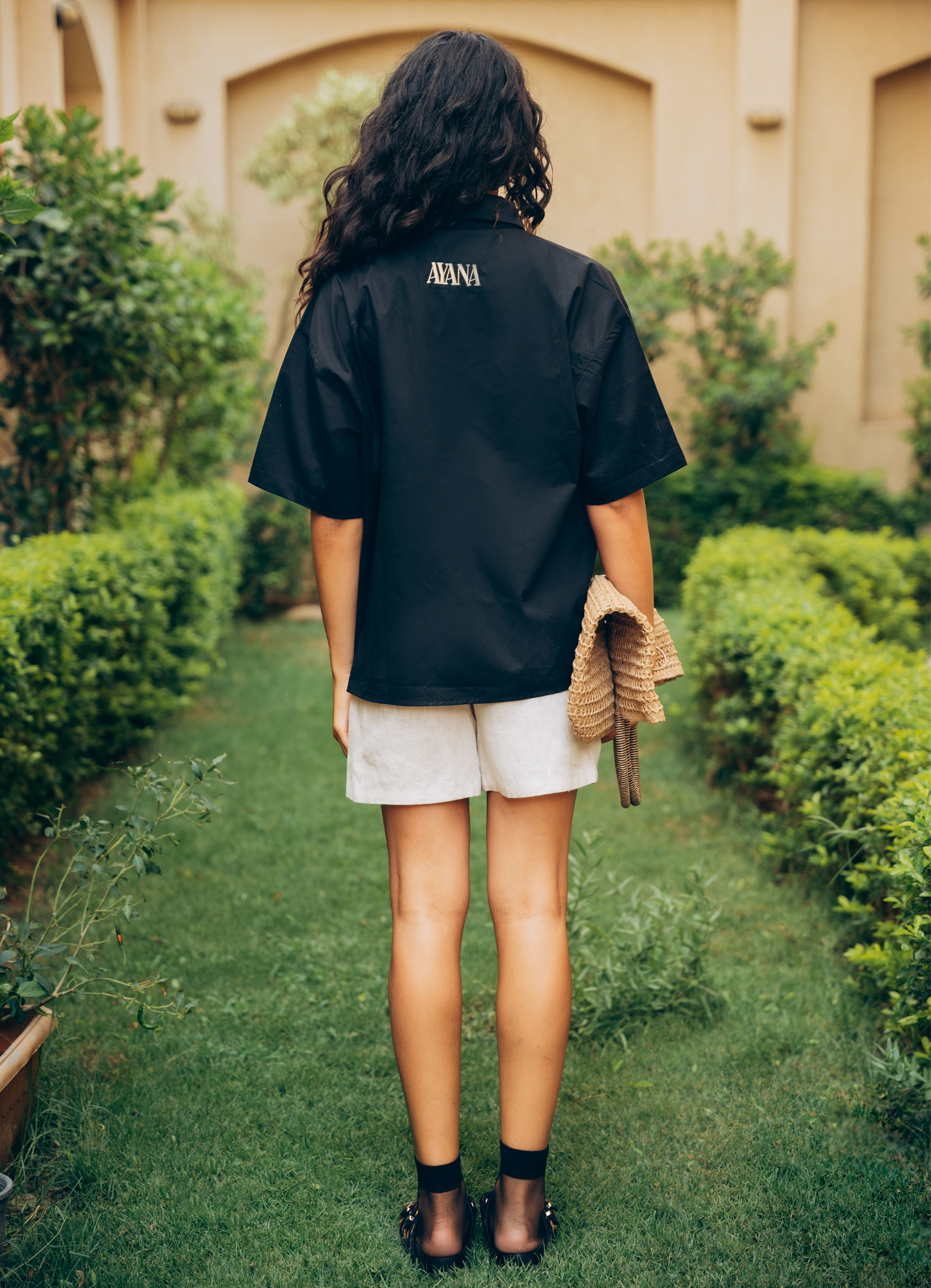 Air Between Buildings Black Unisex Shirt